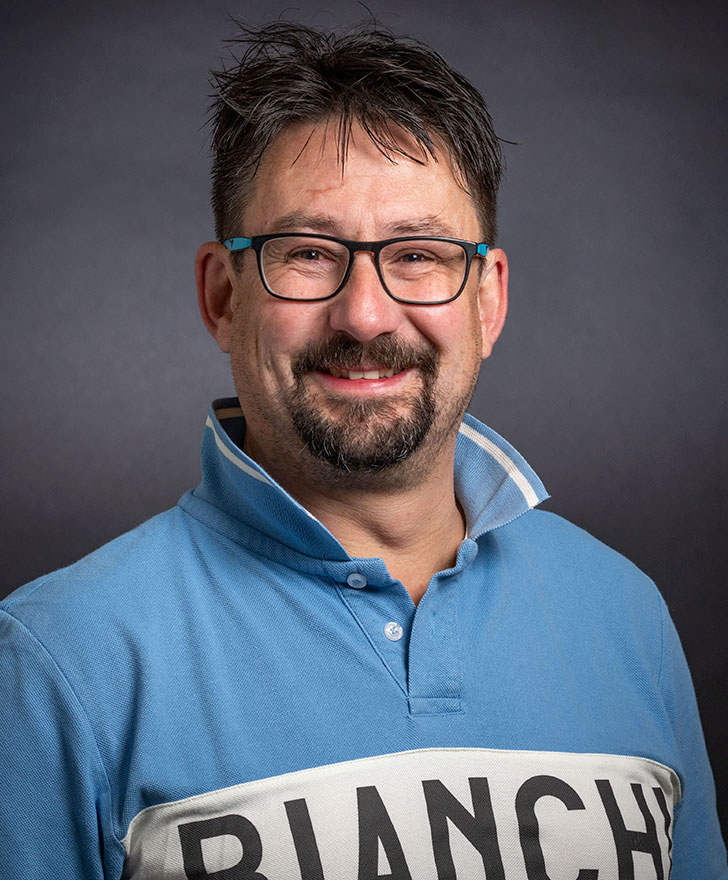 Mountain Athletes | DEAN HENZEN