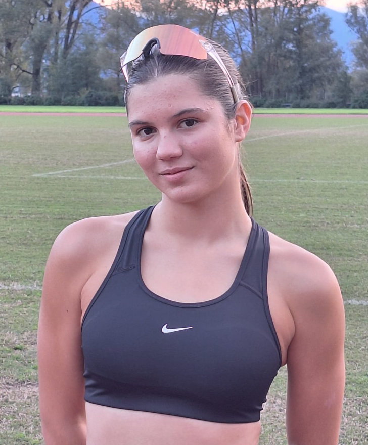 Mountain Athletes | ALYSSA FERRARI